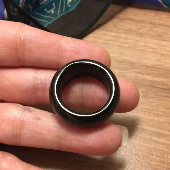 🎲TRADED🎲BLACK AGATE ring, unisex band - Picture 8 of 17